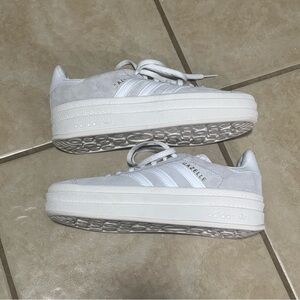 Adidas Gazelle Bold Platform Sneaker size 6